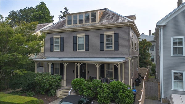 1 PELL ST # 3, NEWPORT, RI 02840 - Image 1cf39b3b2861dc5cf290f22ac6eb7ca6/3072768902