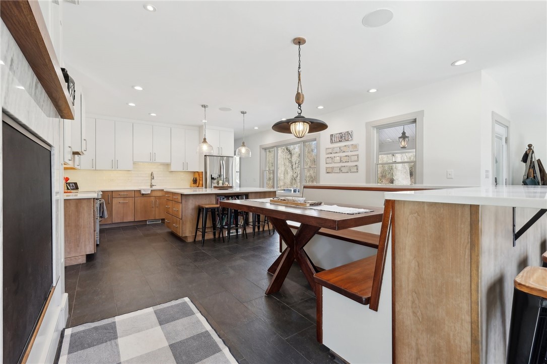 285 Pendar Road