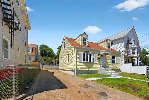 111 Cleveland Street Pawtucket RI 02860
