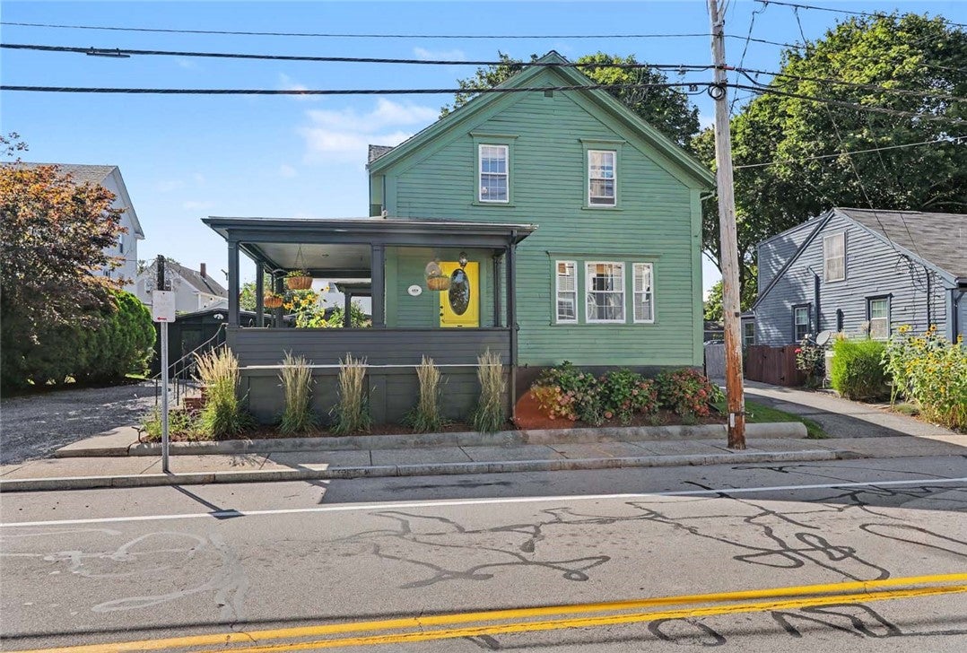 307 Main Street