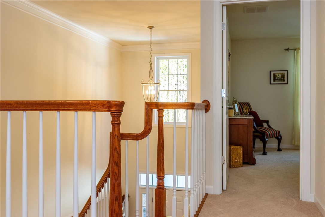 South Kingstown, Rhode Island 02879, United States, 2 Bedrooms Bedrooms, ,3 BathroomsBathrooms,Residential,Pending,249839