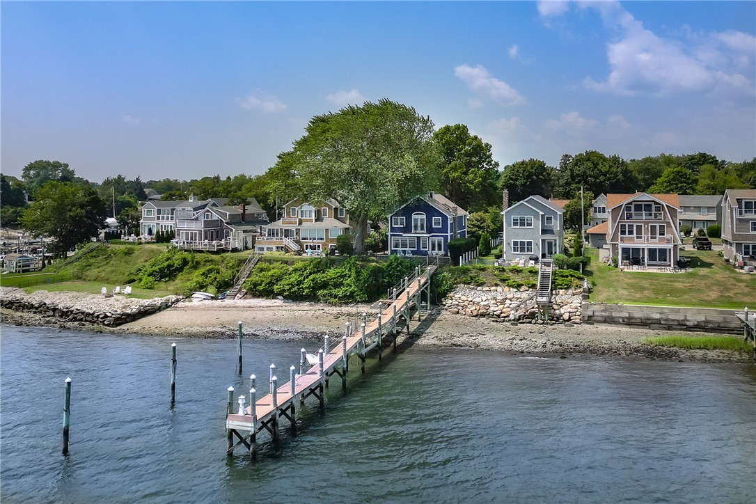 169 Narragansett Boulevard