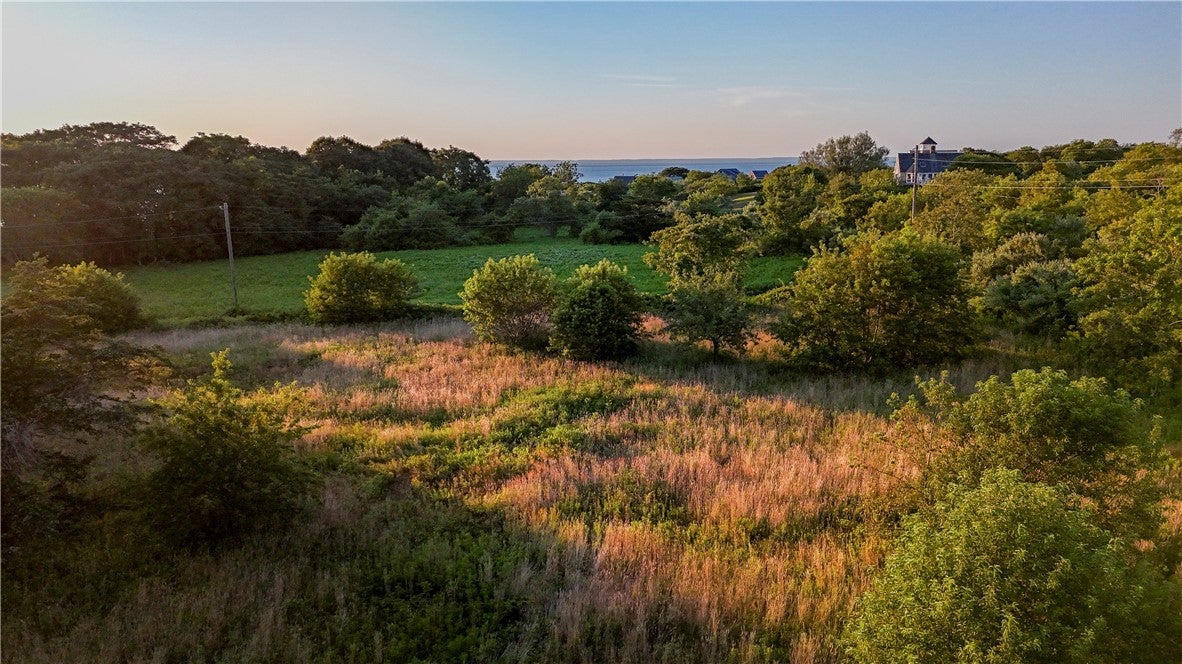 751 Corn Neck Road