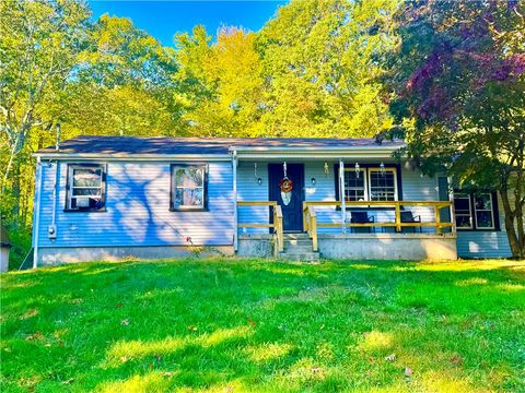 198 Colvintown Road Coventry RI 02816