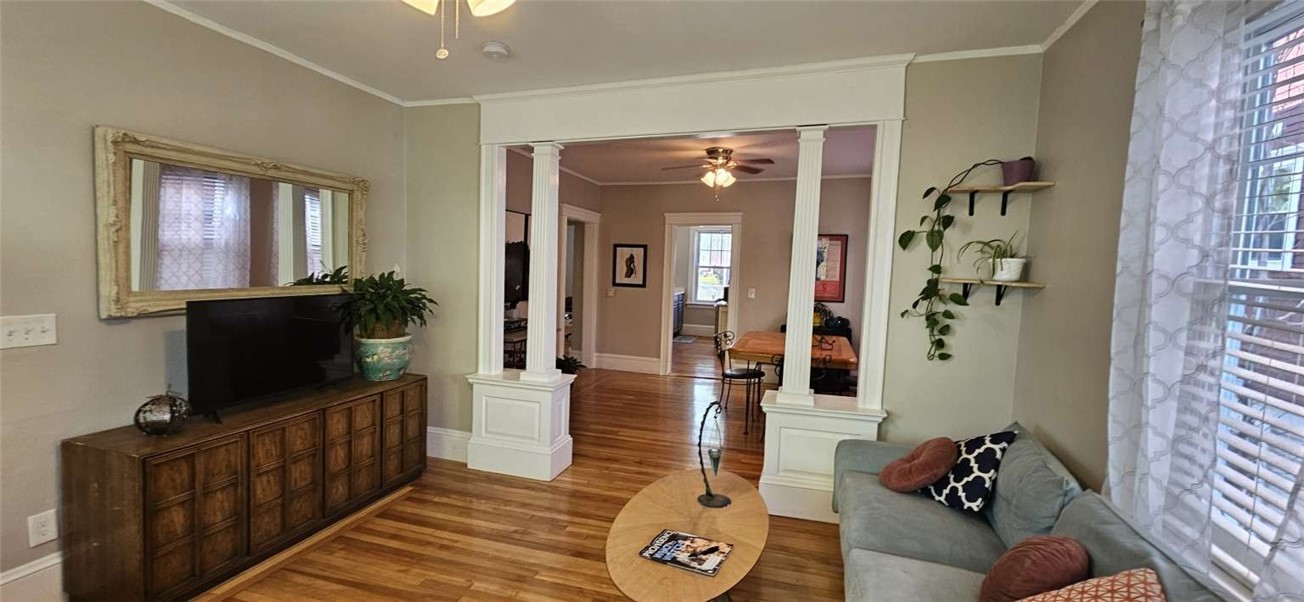 214 Howell Street 2