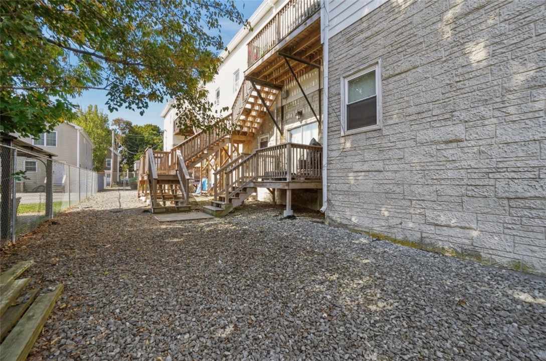 122 Lowell Avenue 126