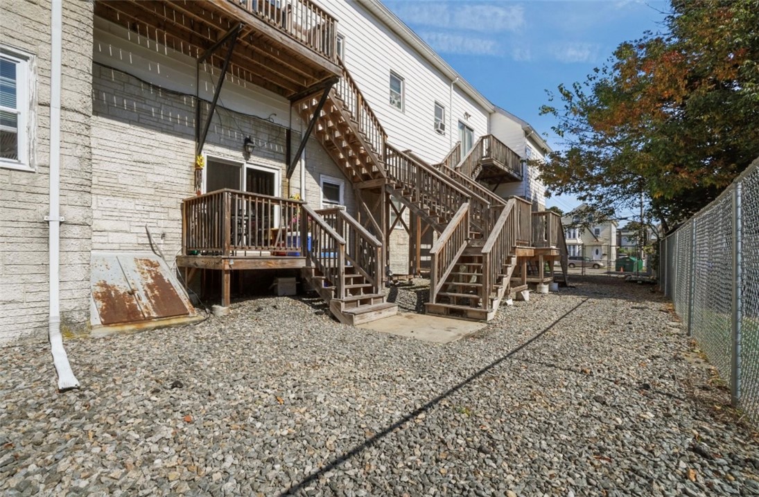 122 Lowell Avenue 126