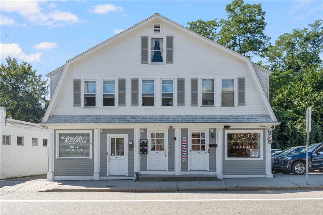 3341 Post Rd, Warwick, RI 02886