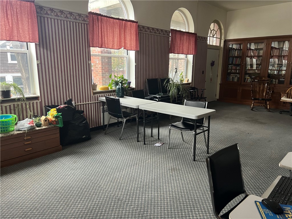 Woonsocket, Rhode Island 02895, United States, 23 Bedrooms Bedrooms, ,8 BathroomsBathrooms,Residential,Pending,148168