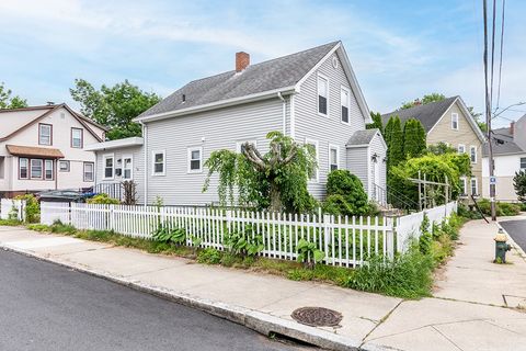85 Herschel Street Providence RI 02909
