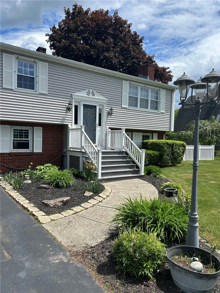 28 Eveready Avenue