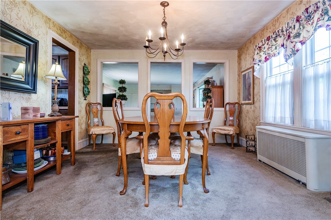 Cranston, Rhode Island 02910, United States, 3 Bedrooms Bedrooms, ,2 BathroomsBathrooms,Residential,Active,171954