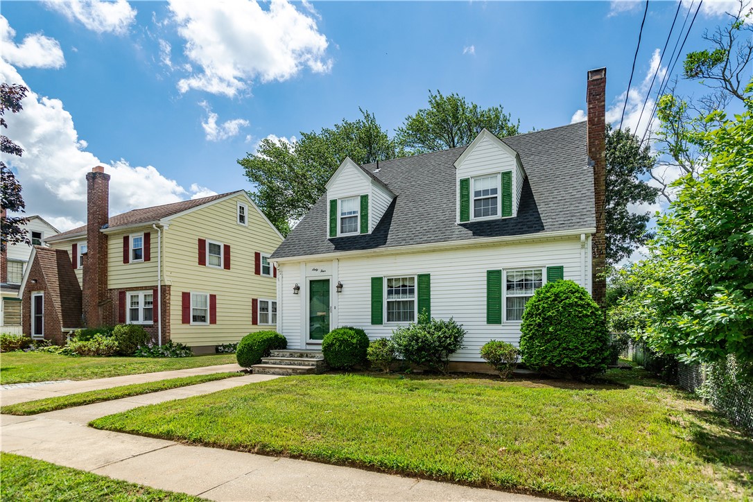 Cranston, Rhode Island 02910, United States, 3 Bedrooms Bedrooms, ,2 BathroomsBathrooms,Residential,Active,171954