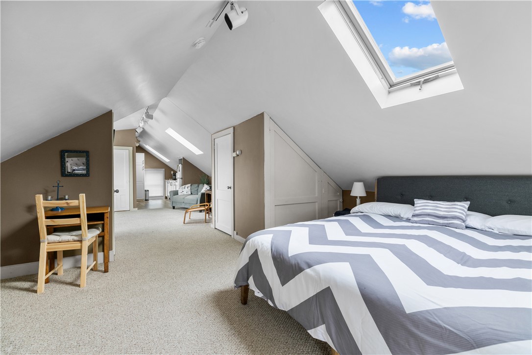 Newport, Rhode Island 02840, United States, 1 Bedroom Bedrooms, ,1 BathroomBathrooms,Residential,Active,104487