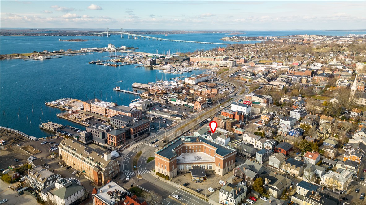 Newport, Rhode Island 02840, United States, 1 Bedroom Bedrooms, ,1 BathroomBathrooms,Residential,Active,104487