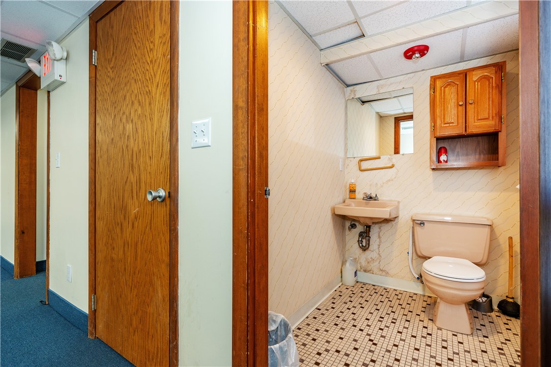 Warwick, Rhode Island 02888, United States, ,Residential,Active,91905