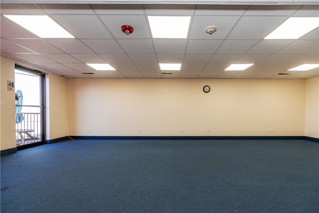 Warwick, Rhode Island 02888, United States, ,Residential,Active,91905