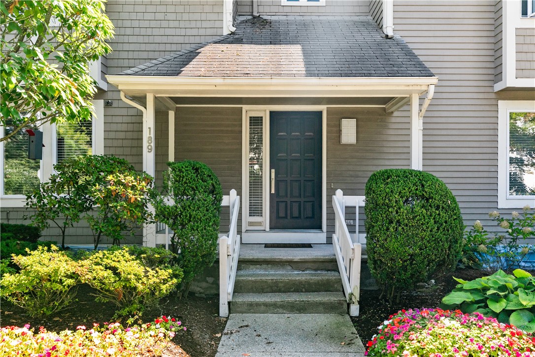 189 Laurel Avenue 189