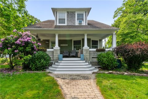 50 Clipper Way Bristol RI 02809
