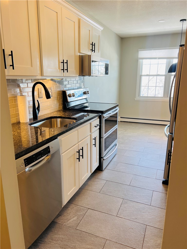 43 Bullocks Point Avenue 4C