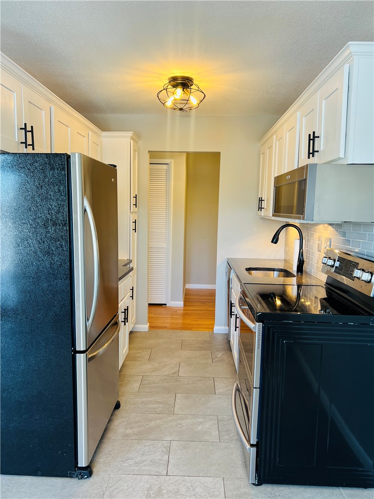 43 Bullocks Point Avenue 4C