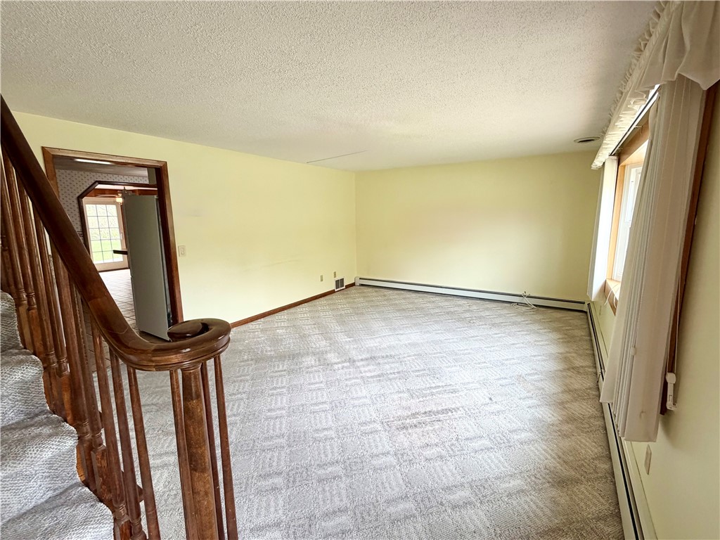 6 Lakewood Drive