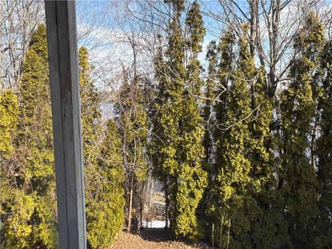 351 COUNTY Road Barrington RI 02806