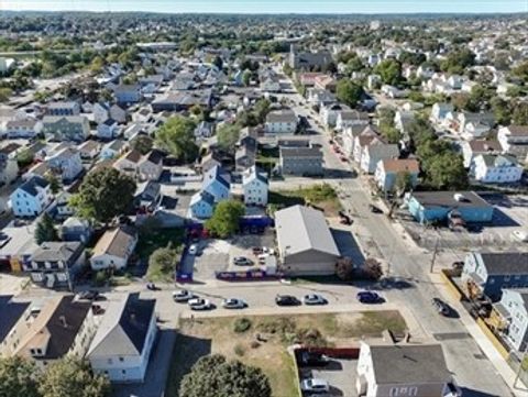 10 Seabury Street Providence RI 02907