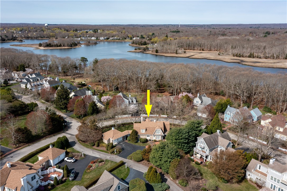 North Kingstown, Rhode Island 02852, United States, 3 Bedrooms Bedrooms, ,3 BathroomsBathrooms,Residential,Pending,121301