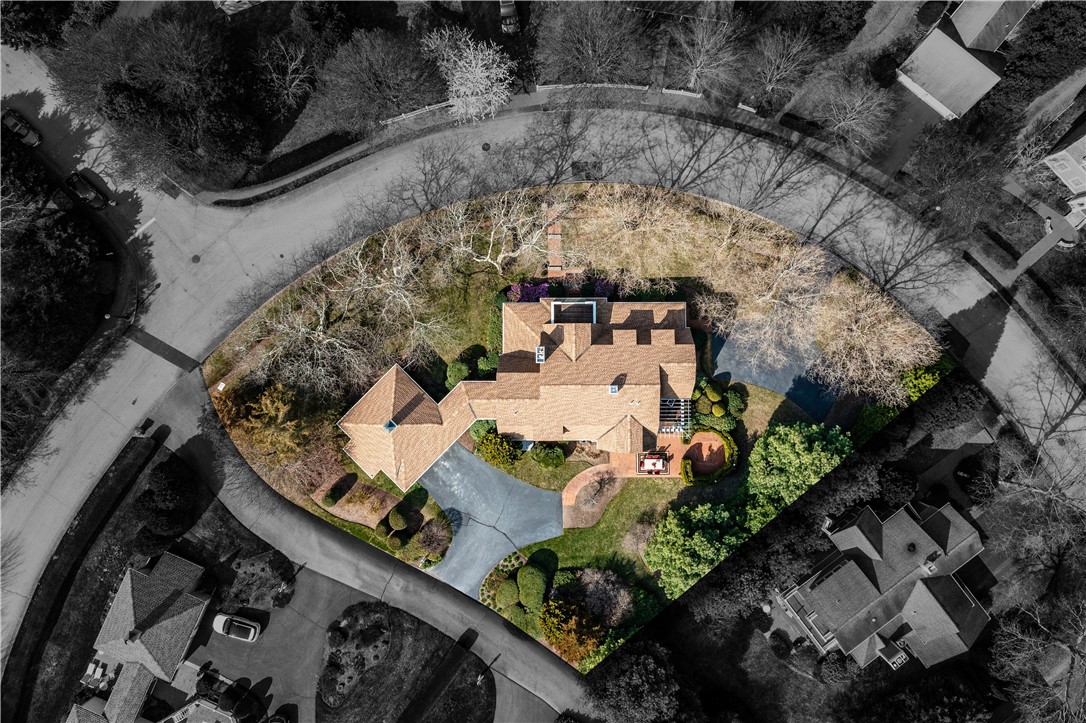 North Kingstown, Rhode Island 02852, United States, 3 Bedrooms Bedrooms, ,3 BathroomsBathrooms,Residential,Pending,121301