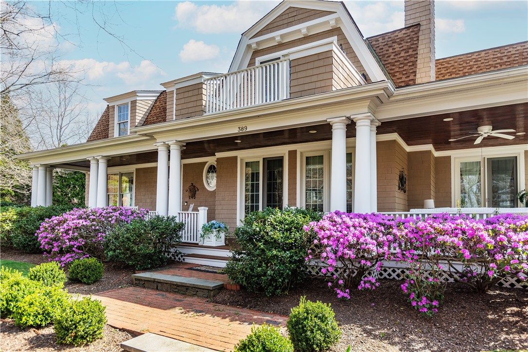 North Kingstown, Rhode Island 02852, United States, 3 Bedrooms Bedrooms, ,3 BathroomsBathrooms,Residential,Pending,121301