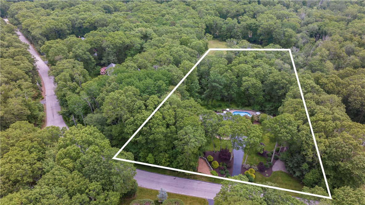 31 Wickaboxet Drive