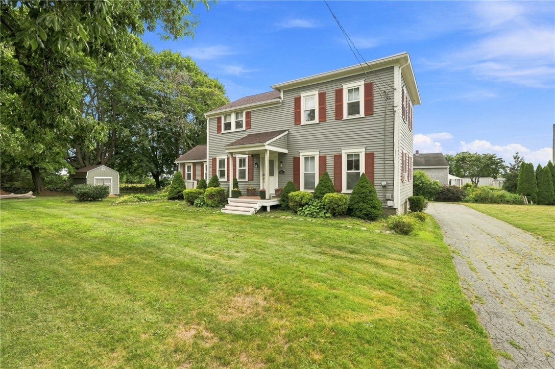 481 Oliphant Lane