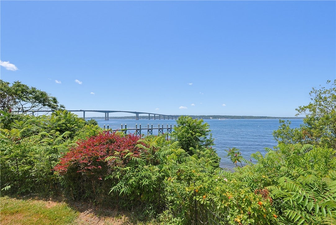 213 Seaside Drive