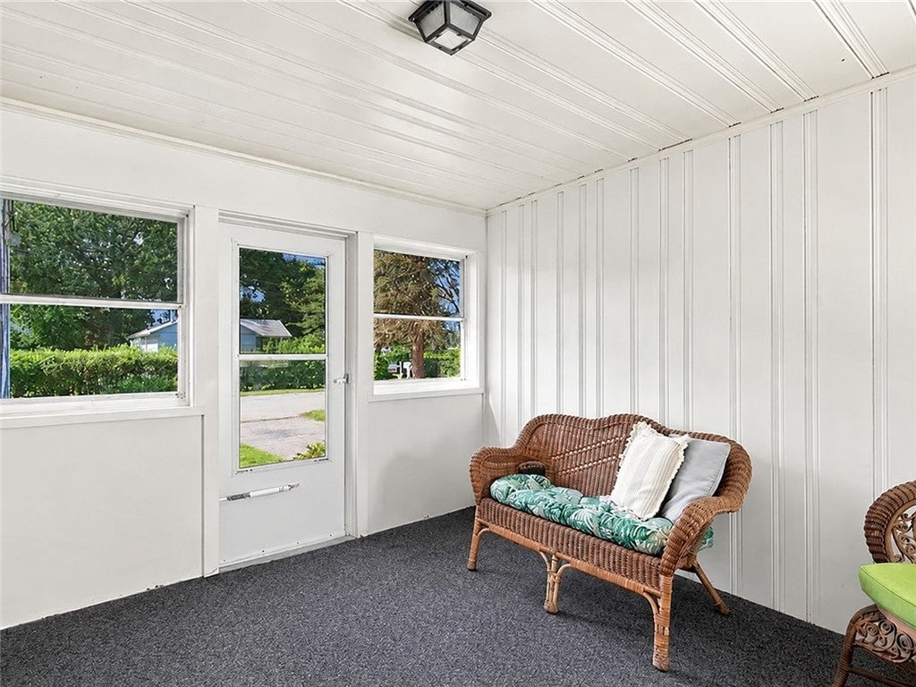 12 Rollins Road