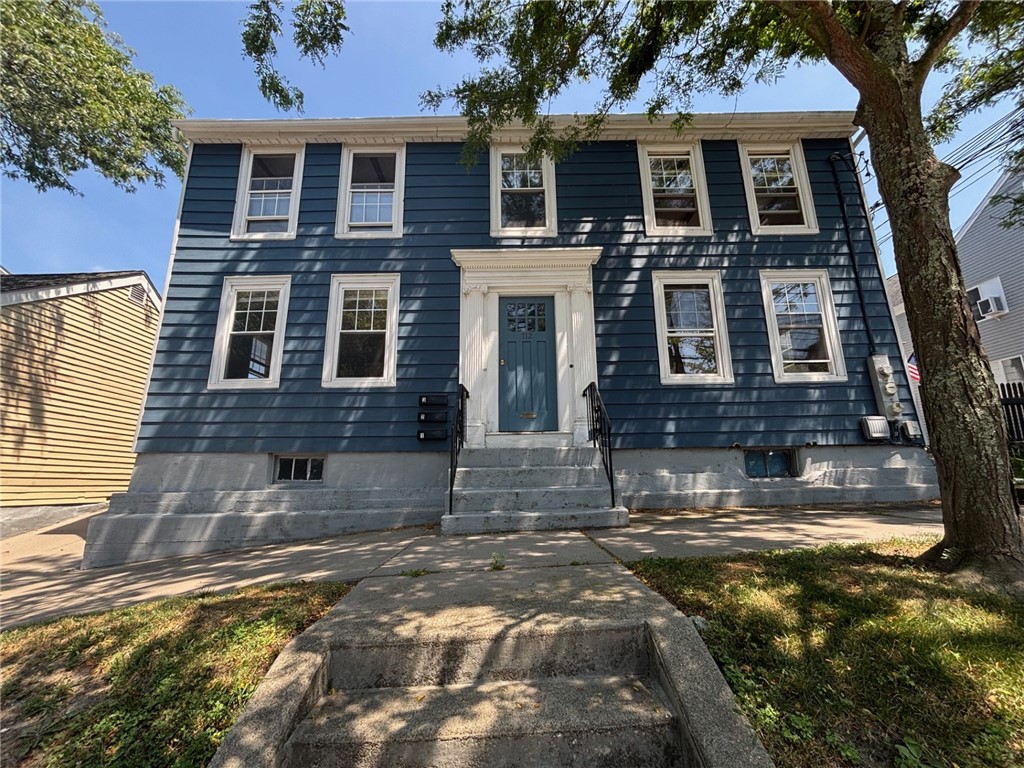 712 Hope Street 1