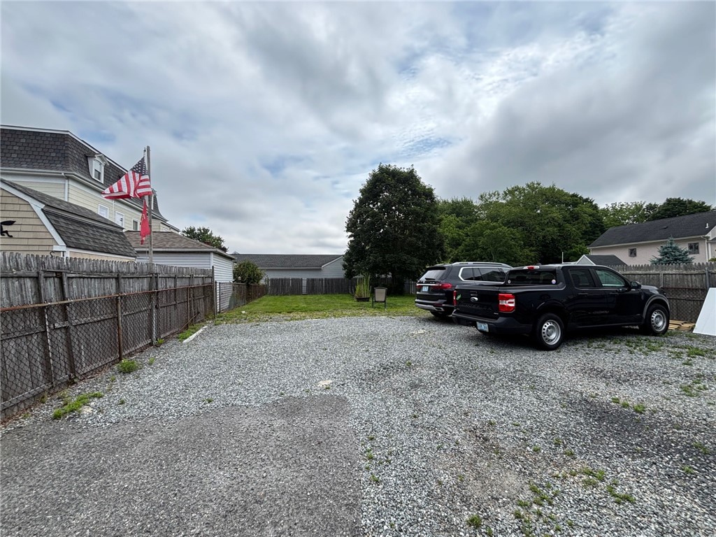 712 Hope Street 1