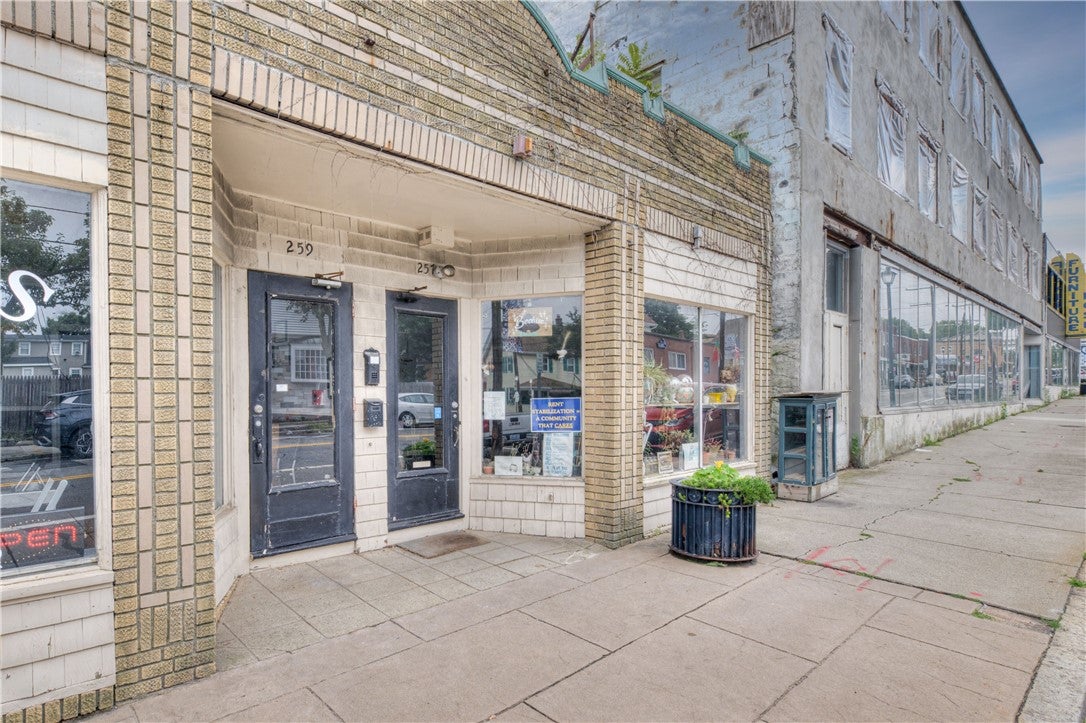 257 Warren Avenue