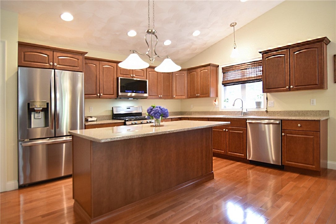 120 Country Meadow Lane
