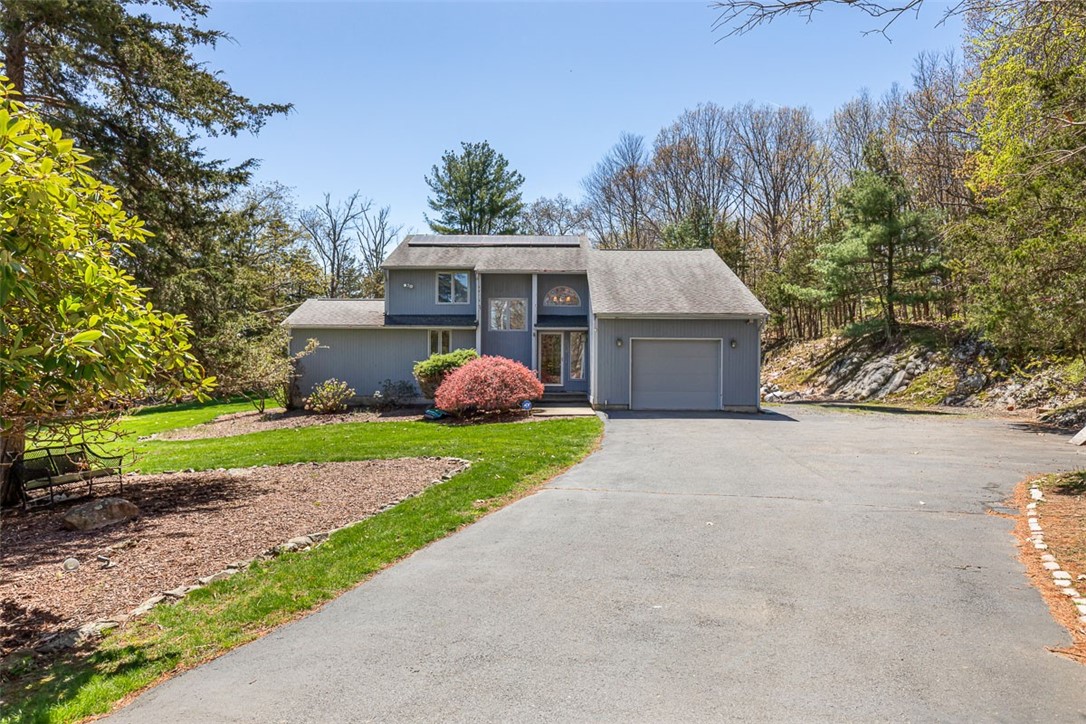 1112 Great Road