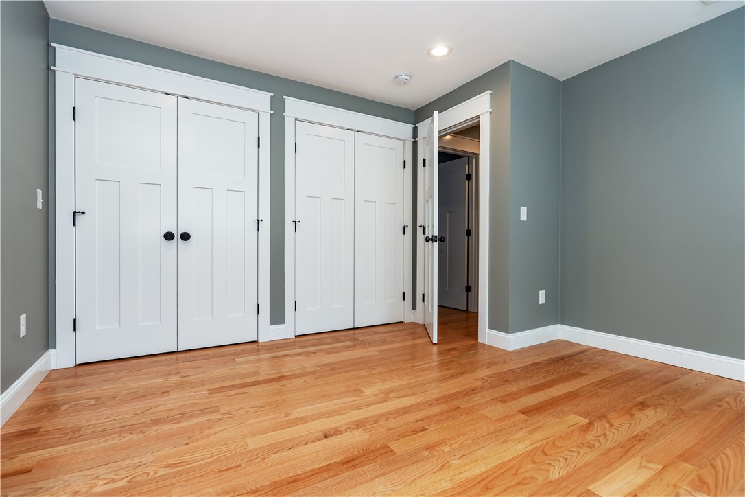 Richmond, Rhode Island 02894, United States, 3 Bedrooms Bedrooms, ,3 BathroomsBathrooms,Residential,Active,194922