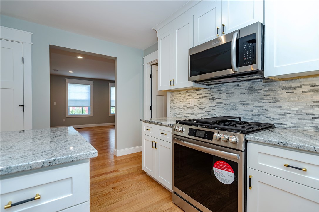 Richmond, Rhode Island 02894, United States, 3 Bedrooms Bedrooms, ,3 BathroomsBathrooms,Residential,Active,194922