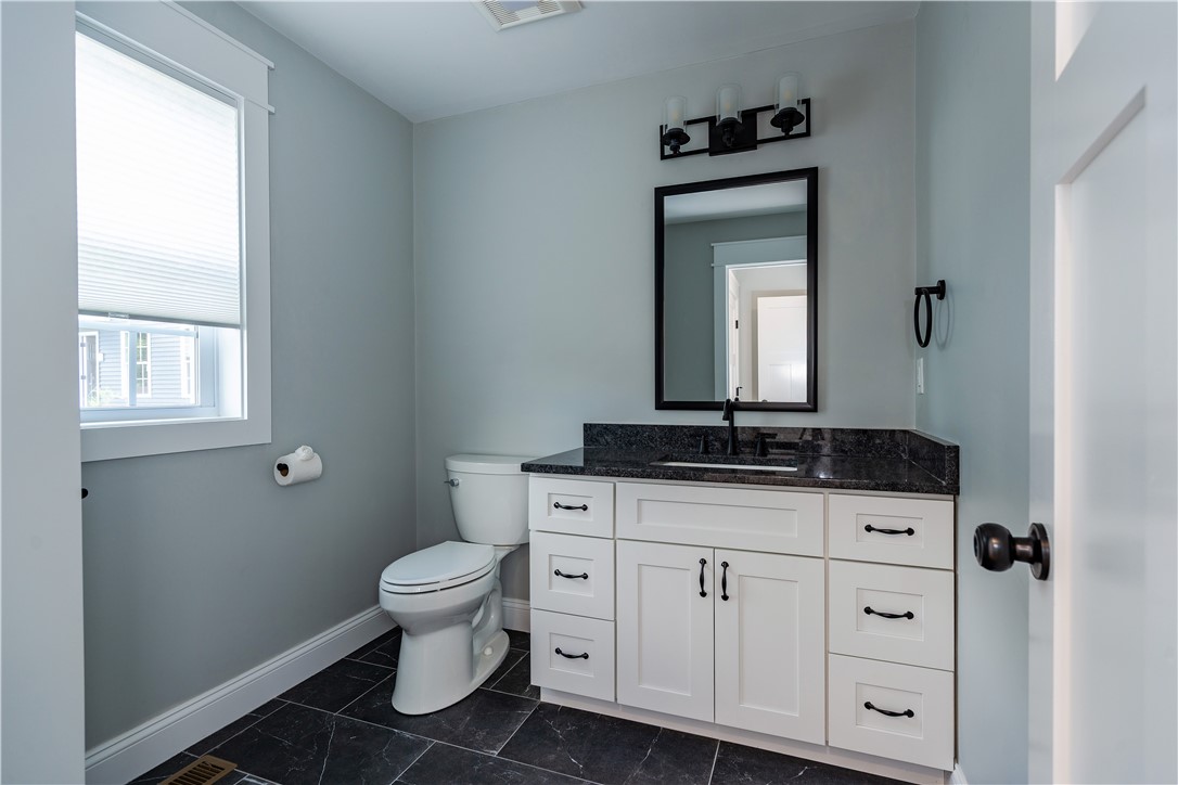 Richmond, Rhode Island 02894, United States, 3 Bedrooms Bedrooms, ,3 BathroomsBathrooms,Residential,Active,194922