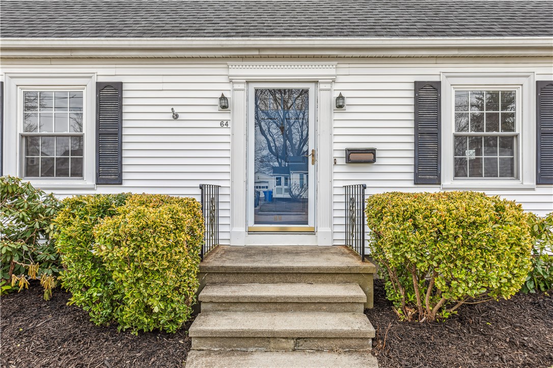 64 Lindy Avenue