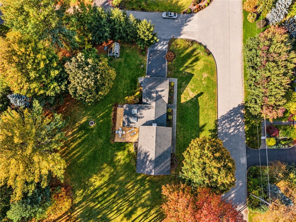 21 Woodcrest Drive