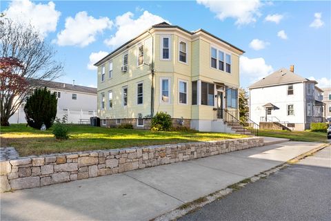 9 Apulia Street 11 East Providence RI 02914