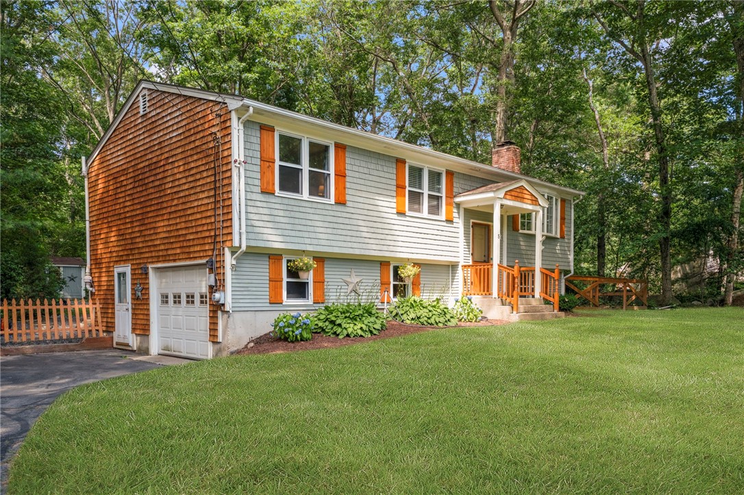 5 Teakwood Drive