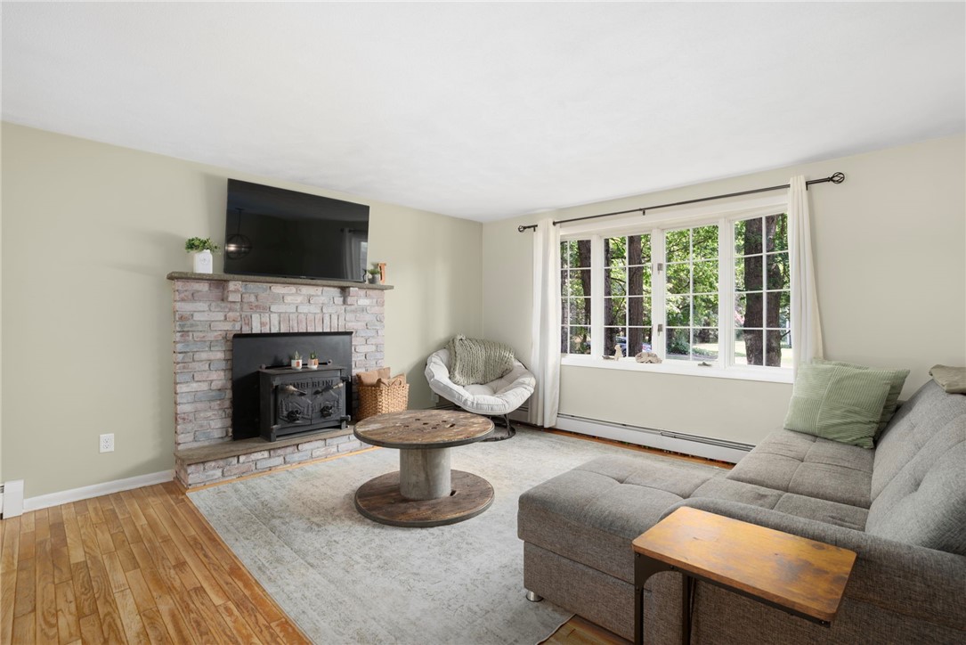 5 Teakwood Drive