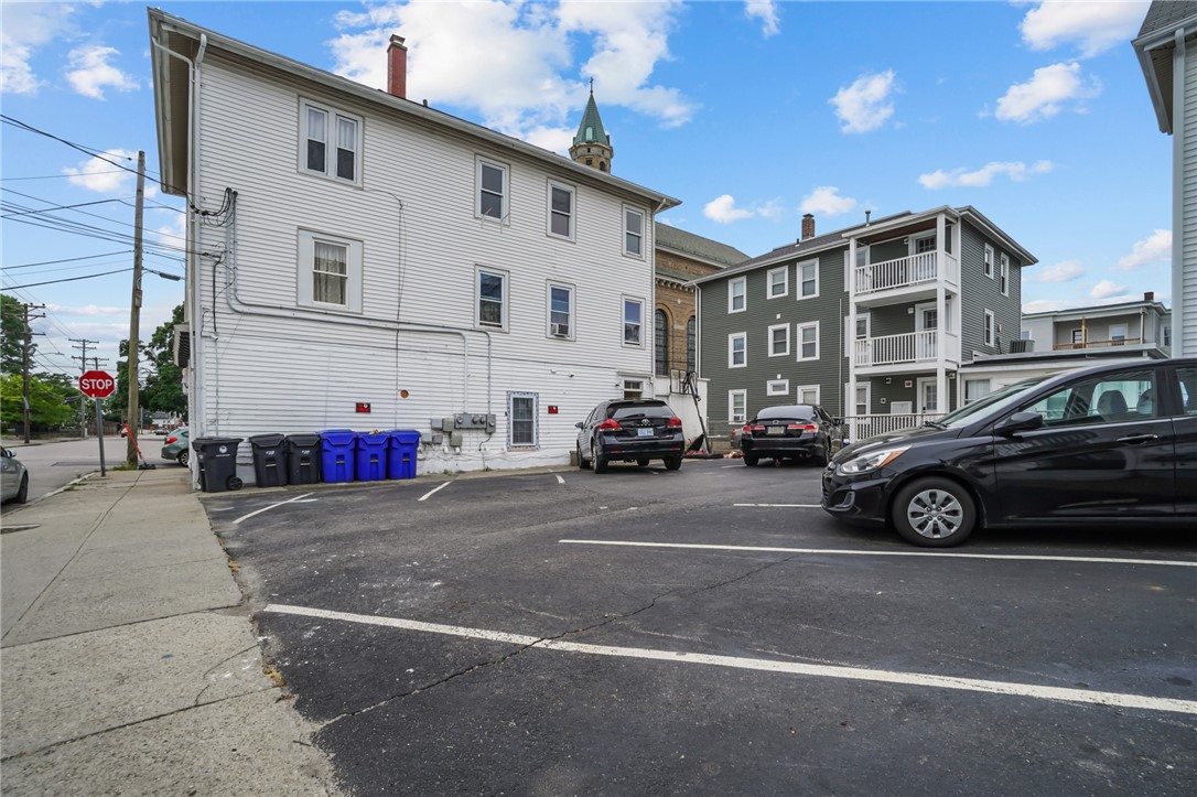 76 Slater Street