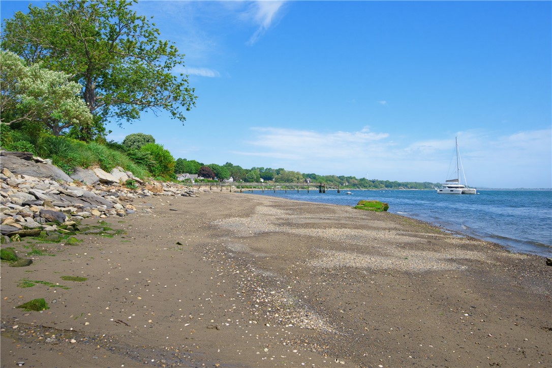 54 Oliver Hazard Perry Road